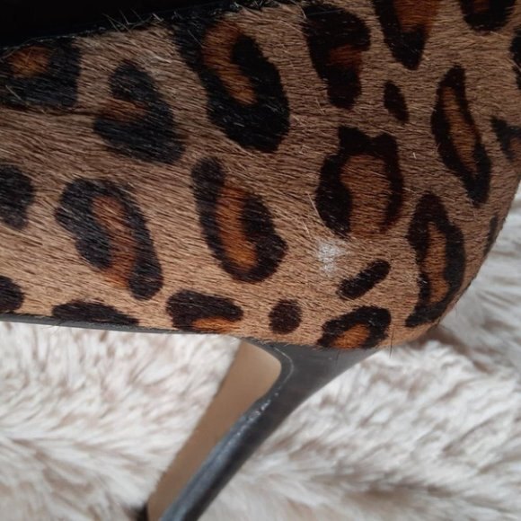 Banana Republic Calf Hair Leopard Print Heels Size 5 - Picture 6 of 6